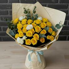 Букет цветов из:  Розы в Ачинск