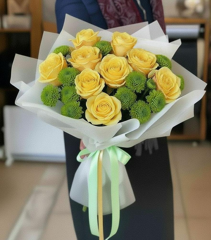 Букет цветов из: Хризантемы и Розы в Ачинск