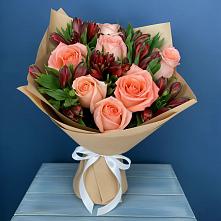 Букет цветов из:  Розы и Альстромерии #REPLACE_PRED# Ачинск