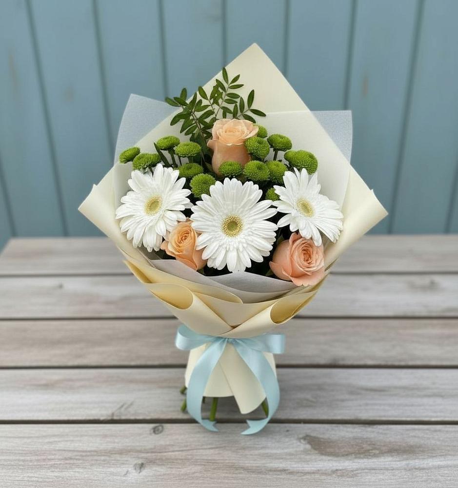 Букет цветов из: Герберы, Розы и Хризантемы в Ачинск