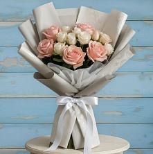Букет цветов из:  Розы в Ачинск