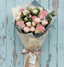 Букет цветов из:  Розы в Ачинск