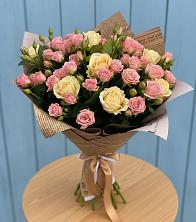 Букет цветов из:  Розы в Ачинск
